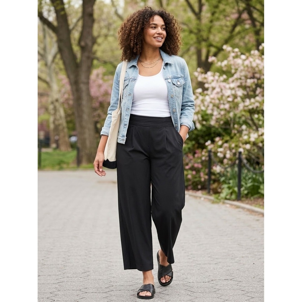 Athleta Brooklyn Wide Leg Crop Pant Black Size 6 High Rise Pleated 531157